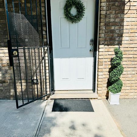 Cozy Evergreen Apartment By Newark Airport Екстер'єр фото